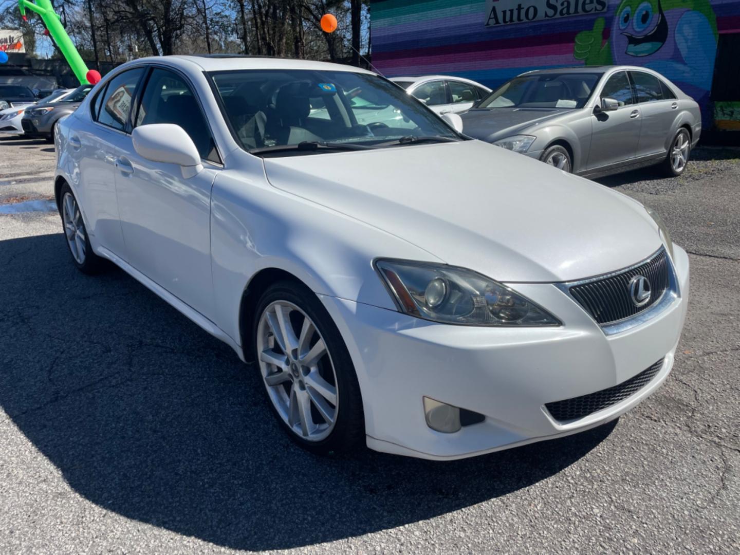 2007 WHITE LEXUS IS 250 BASE (JTHBK262372) with an 2.5L engine, Automatic transmission, located at 5103 Dorchester Rd., Charleston, SC, 29418-5607, (843) 767-1122, 36.245171, -115.228050 - Photo#0